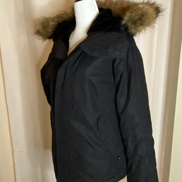 Aritzia TNA parka, black, size M - Picture 5 of 8